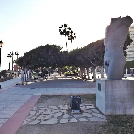 Casa Familiar Para 10 Con Jardin, Bbq, Terraza, Piscina Y Playa Cerca