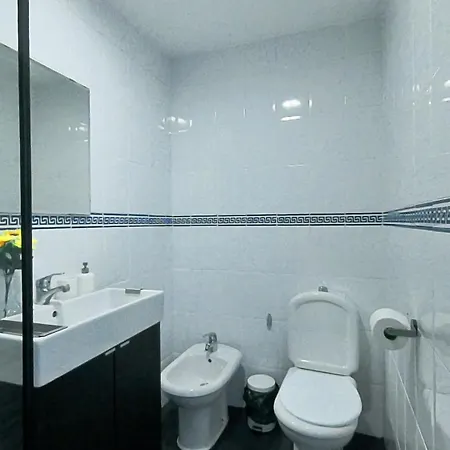 Casa Familiar Para 10 Con Jardin, Bbq, Terraza, Piscina Y Playa Cerca * Benalmadena